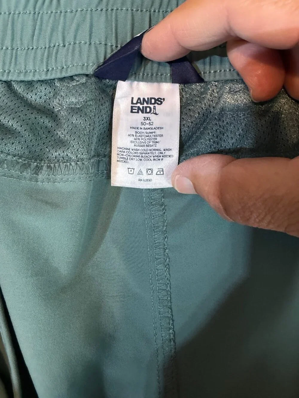 Lands End Men's Green Shorts 3XL (50-52)